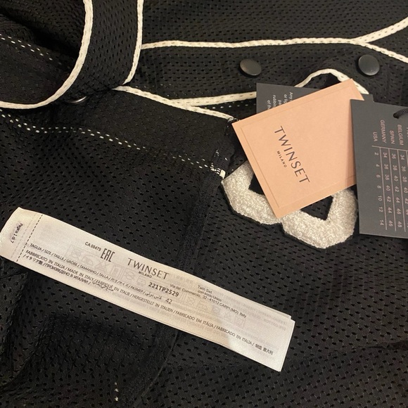 TWINSET Black Top With Number 8 Mesh T-shirt IT 42 NWT - Picture 6 of 11